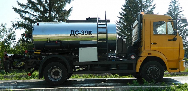 Автогудронатор ДС-39К