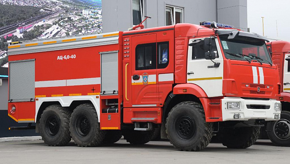 Пожарная автоцистерна АЦ-6,0-40 (43118)