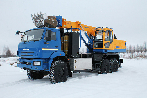 Экскаватор автомобильный EW-25-M1.195