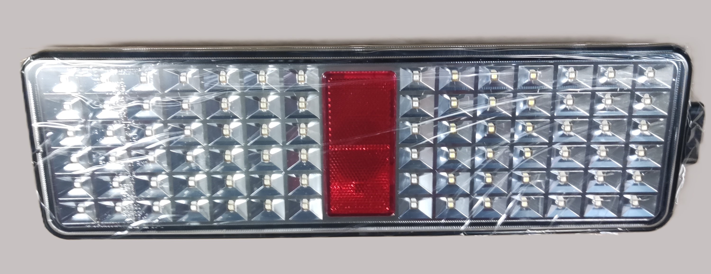 Фонарь Задний Светодиодный Левый/Правый Со Штыревой Колодкой (Аналог As010-3716010-10) - изображение 1